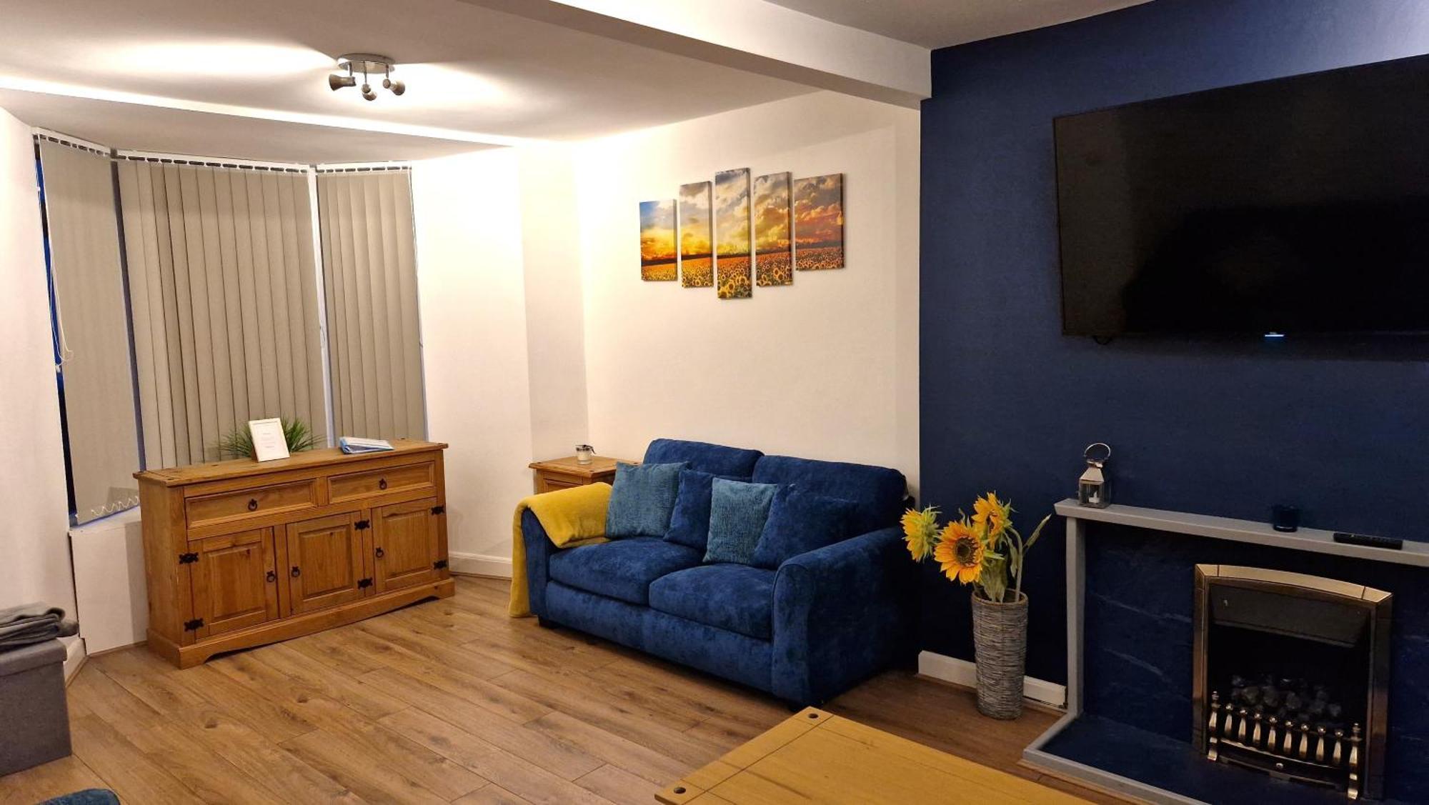 Newly-Renovated, Mid-Terrace Cottage In Porthmadog Exterior photo